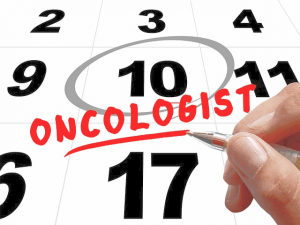 Read more about the article What To Expect From An Oncologist?